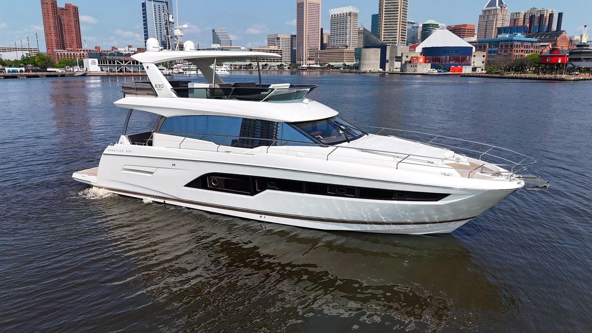 2017 Prestige 63 