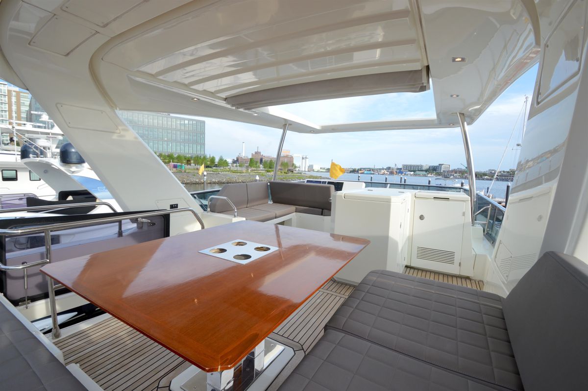2017 Prestige 63 