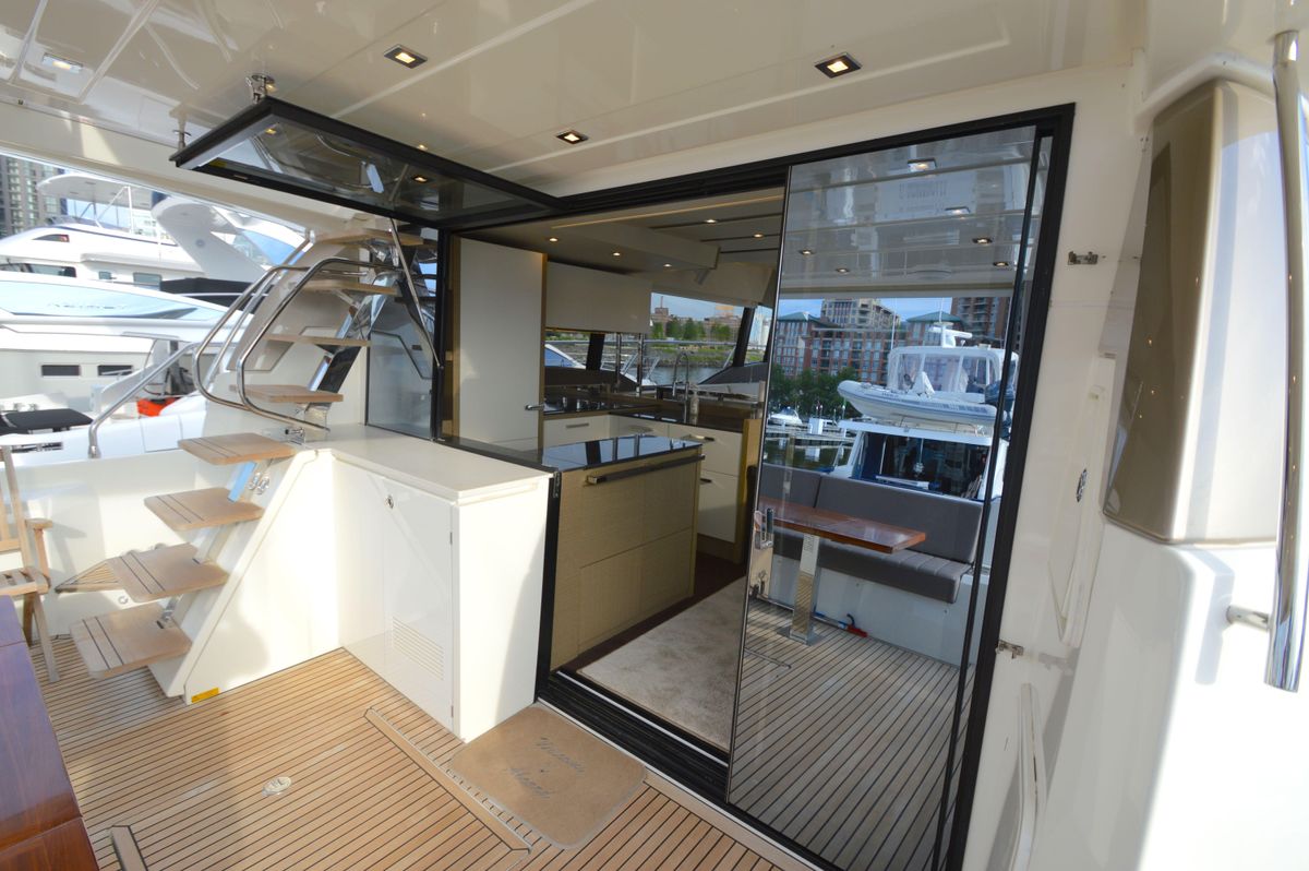 2017 Prestige 63 