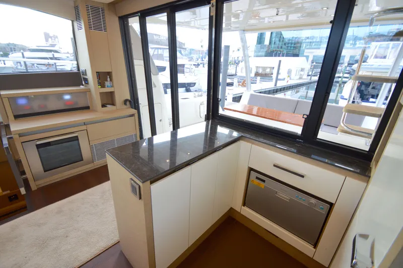 Last Run Yacht Photos Pics 