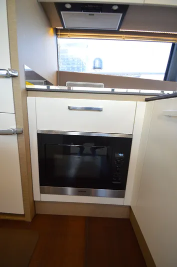 Last Run Yacht Photos Pics 