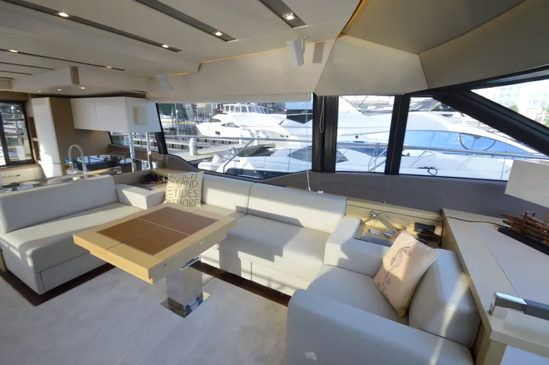 Last Run Yacht Photos Pics 