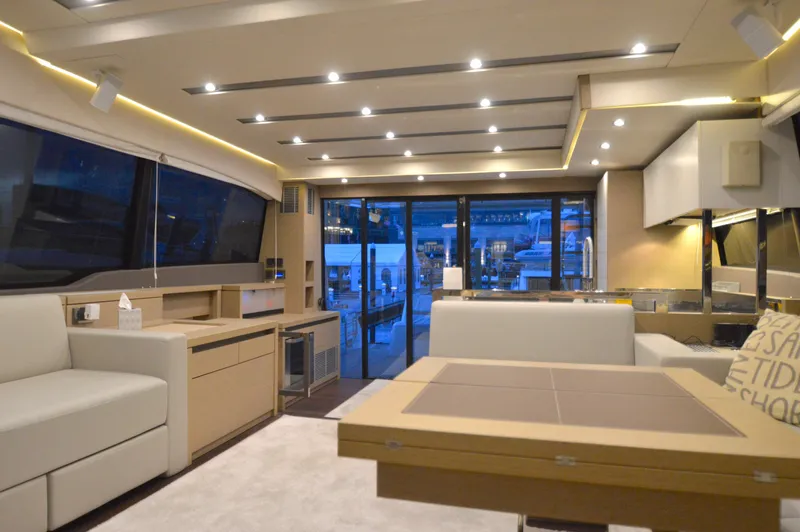 Last Run Yacht Photos Pics 