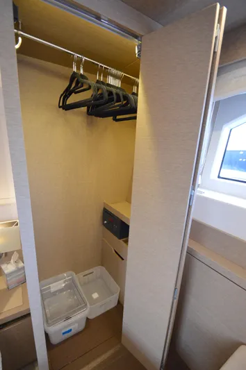 Last Run Yacht Photos Pics 