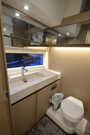 Last Run Yacht Photos Pics 