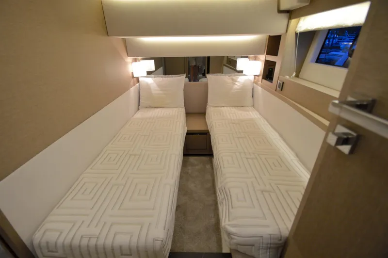 Last Run Yacht Photos Pics 