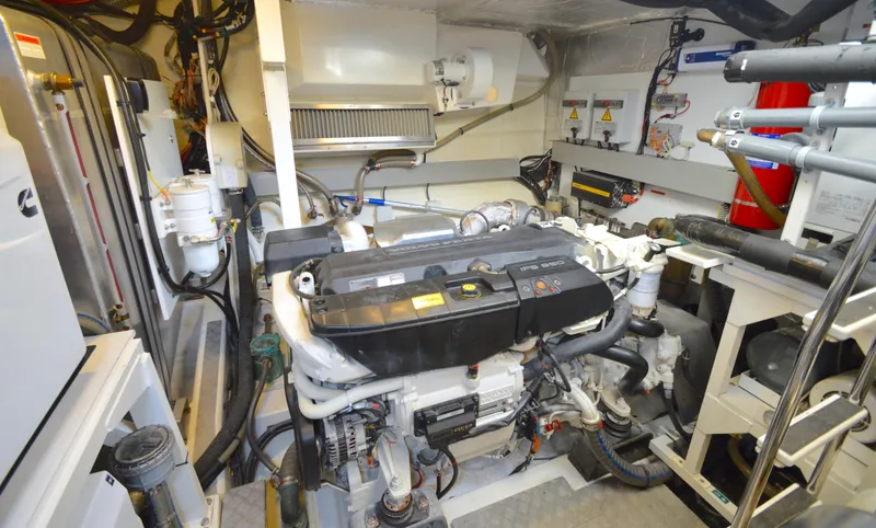 Last Run Yacht Photos Pics 