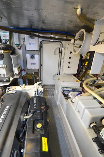 Last Run Yacht Photos Pics 