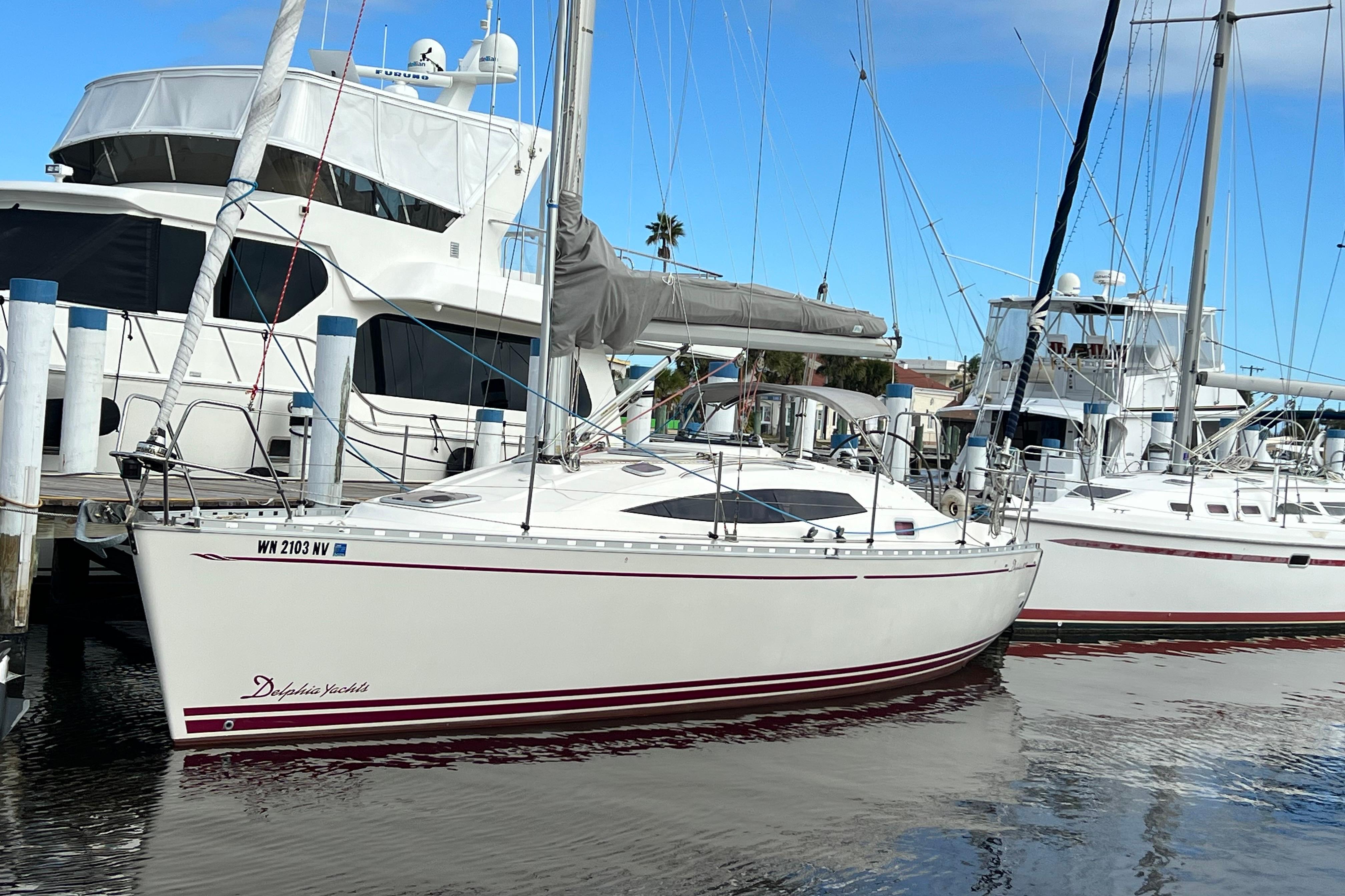 Delphia 33 Sloop
