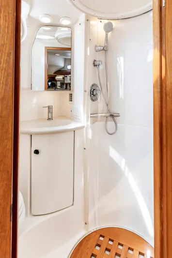 Stella Blue Yacht Photos Pics 