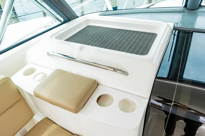 Stella Blue Yacht Photos Pics 