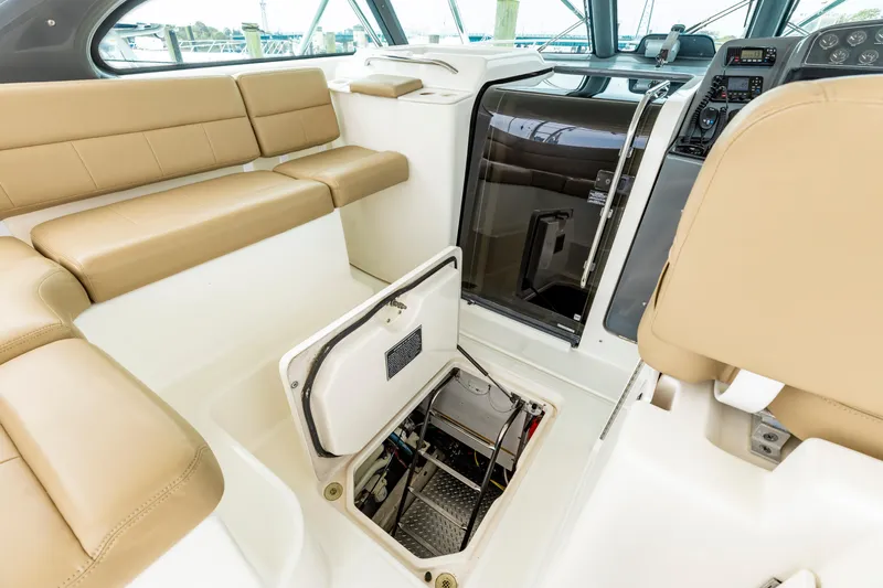 Stella Blue Yacht Photos Pics 