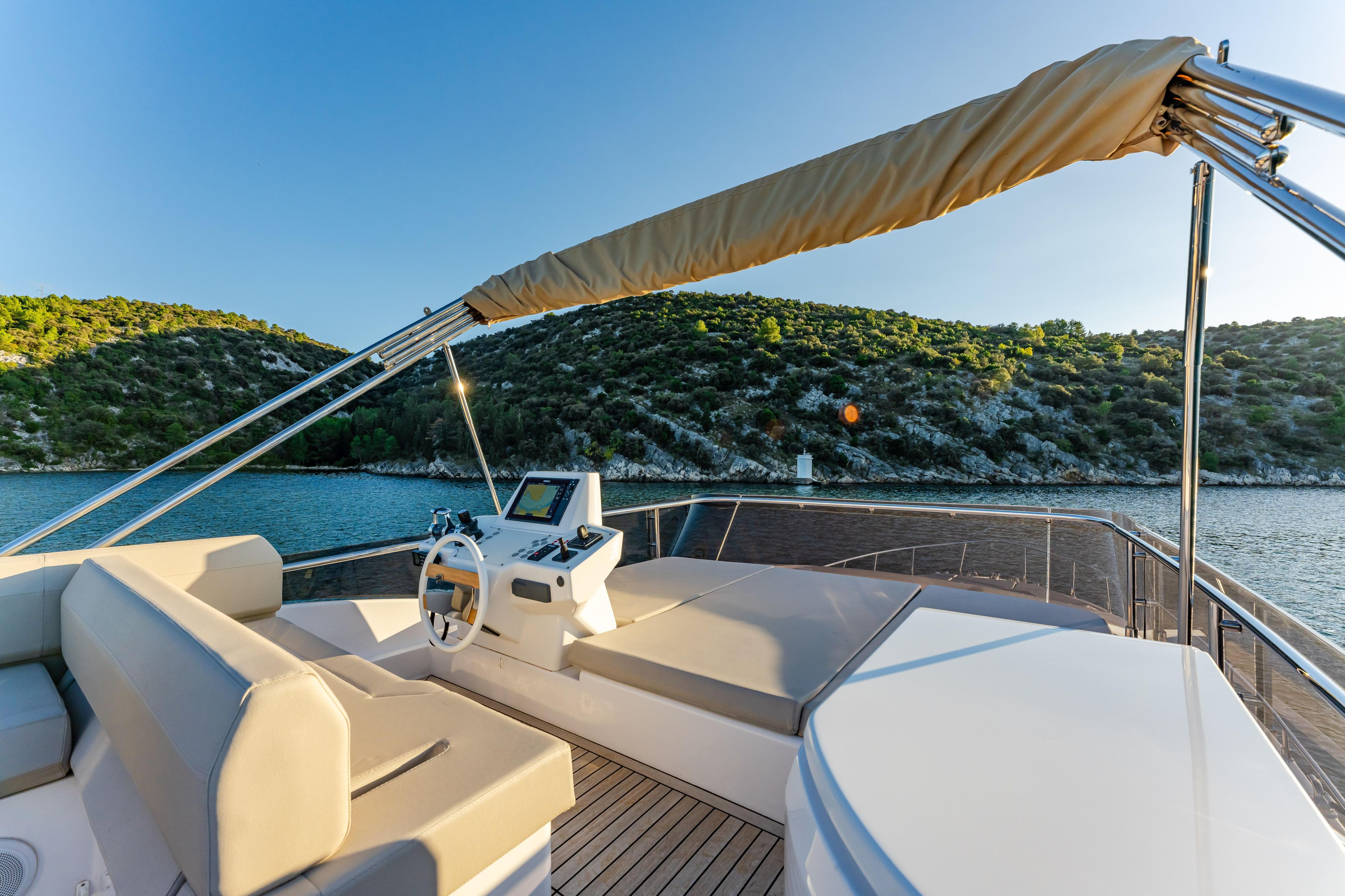 2022 Ferretti Yachts 57 