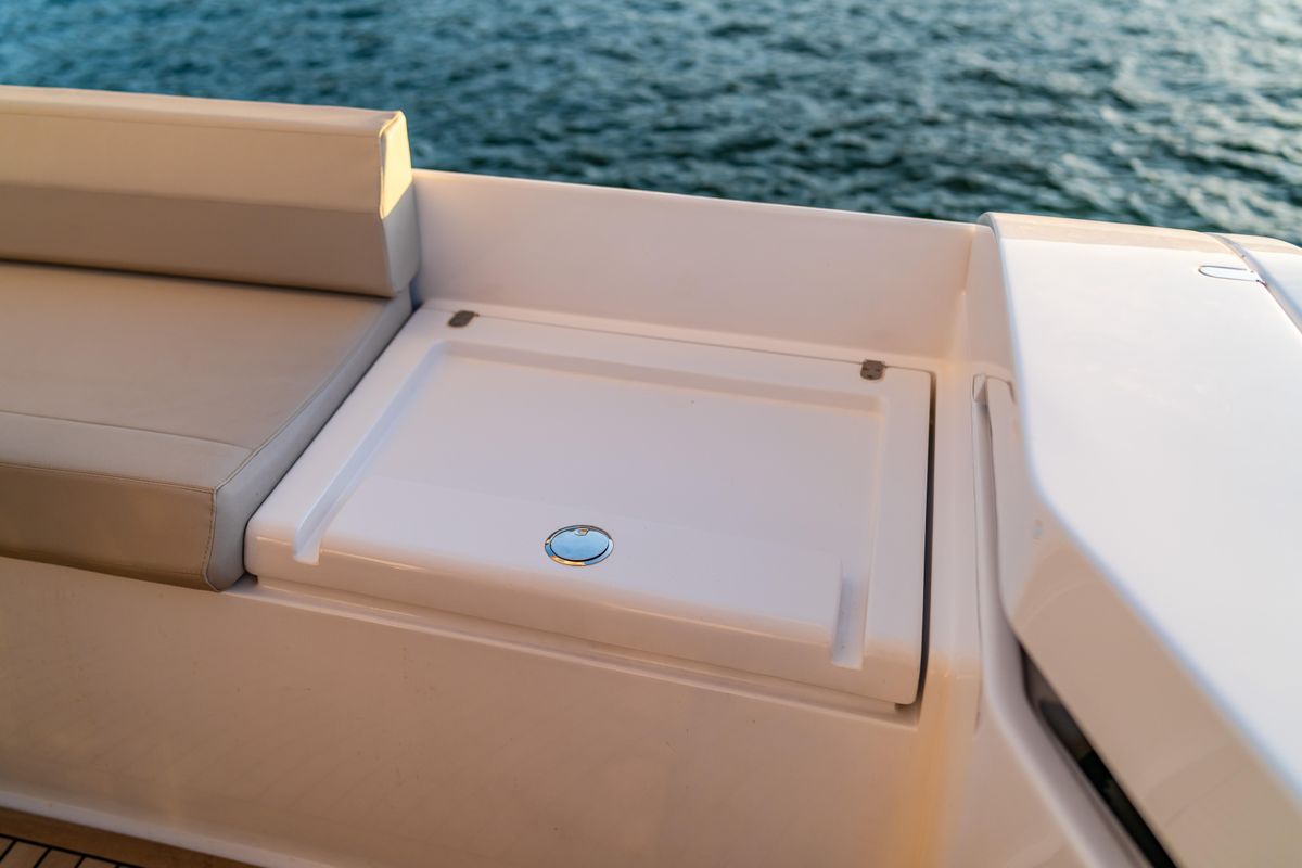 2022 Ferretti Yachts 57 