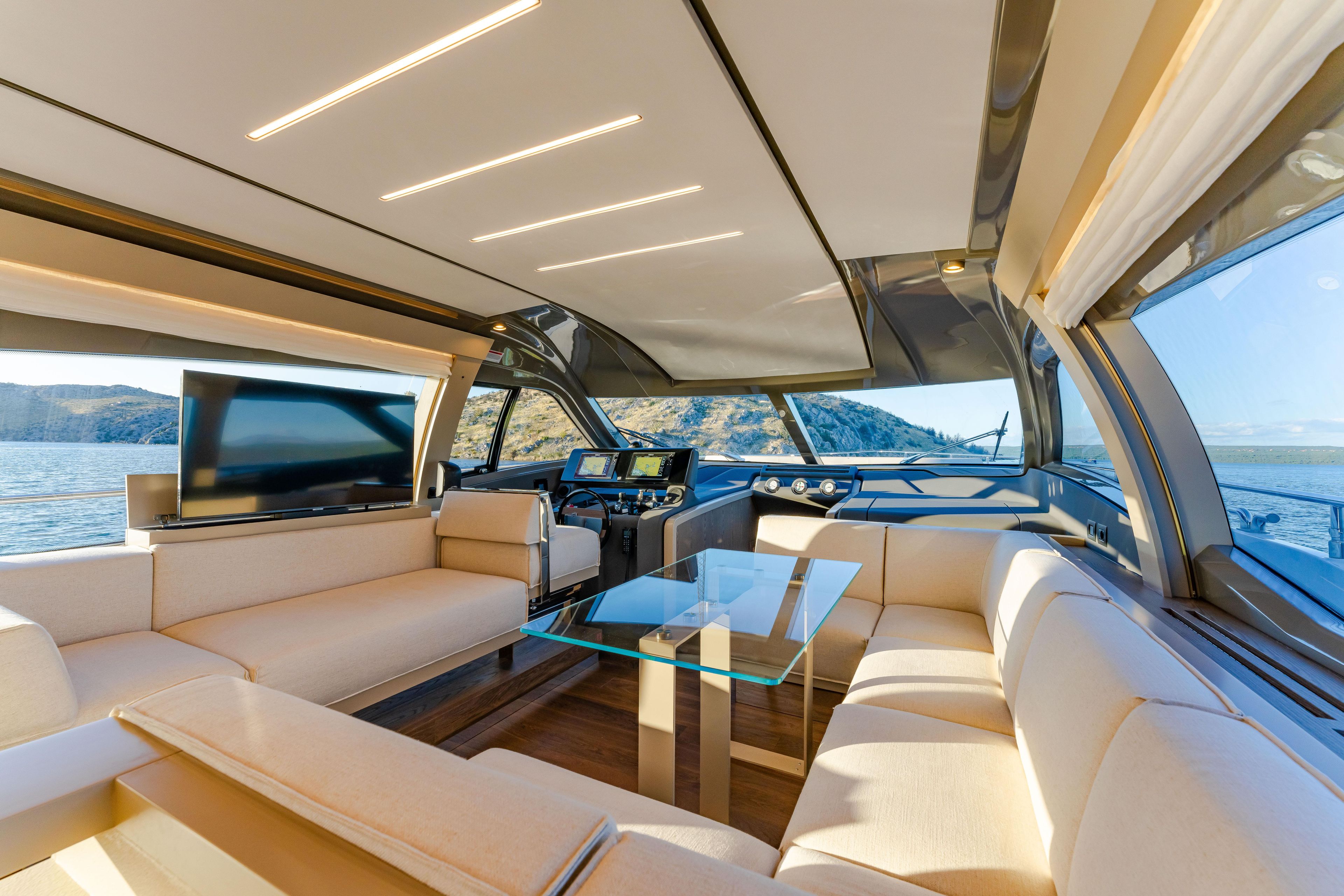 2022 Ferretti Yachts 57 