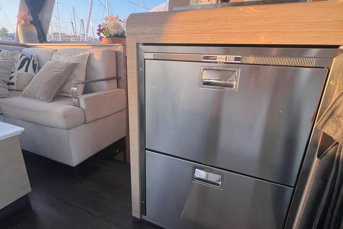 2022 Fountaine Pajot 127 