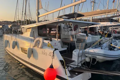 Fountaine Pajot Isla 40