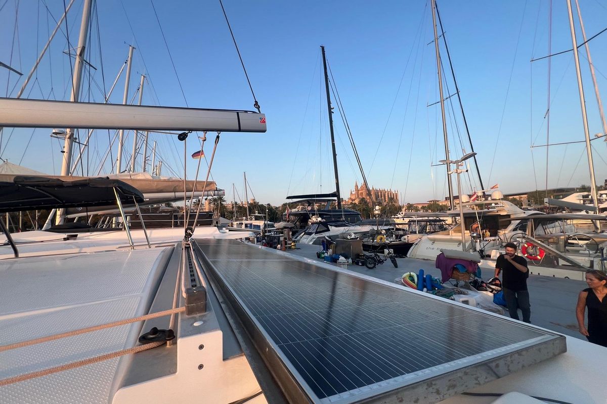 2022 Fountaine Pajot 127 