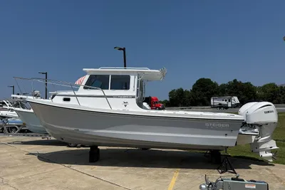 Steiger Craft 28 Fisherman