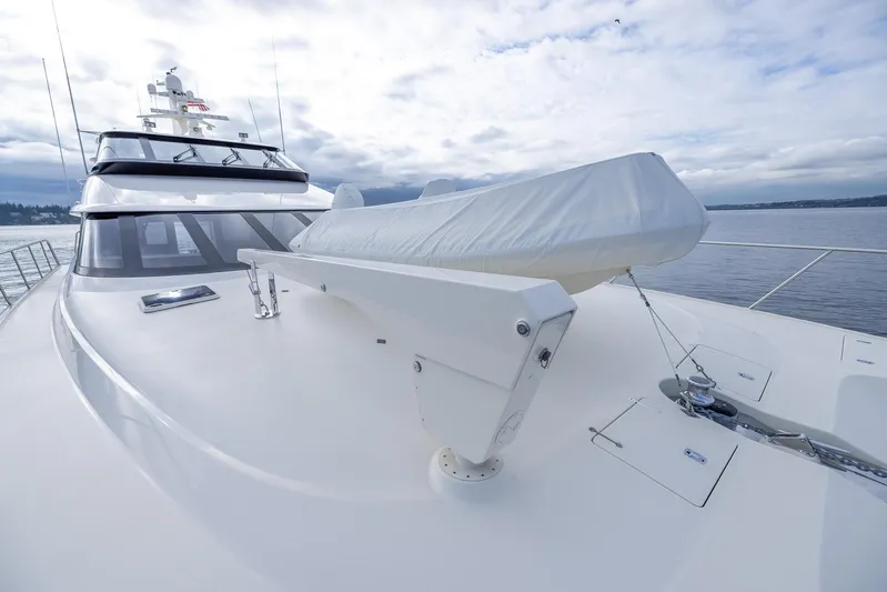 White Lightning Yacht Photos Pics Bow