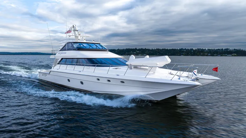 White Lightning Yacht Photos Pics Profile