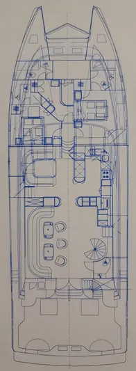 White Lightning Yacht Photos Pics Main Deck GA