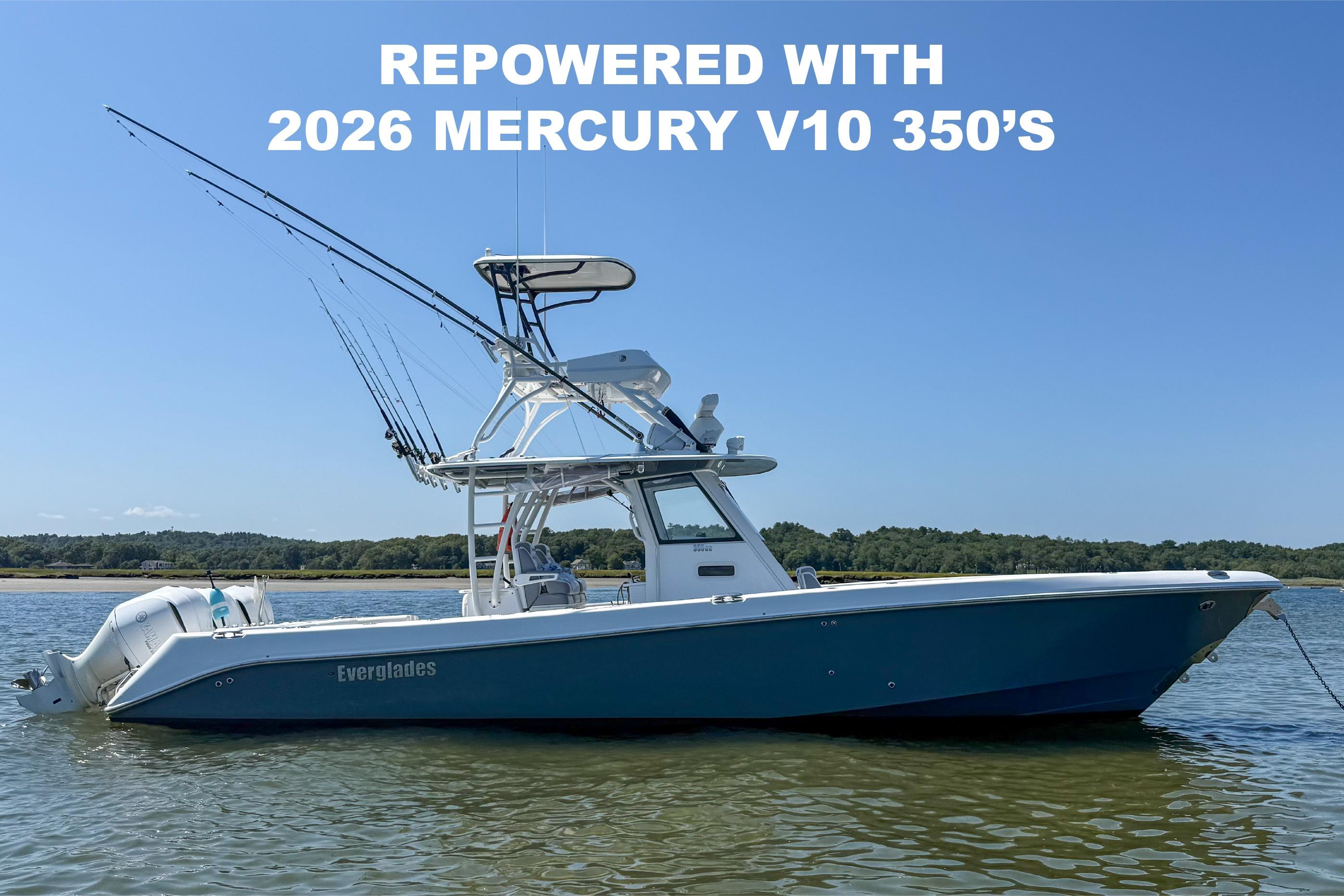 Everglades 355 Center Console