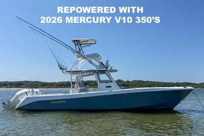 Everglades 355 Center Console