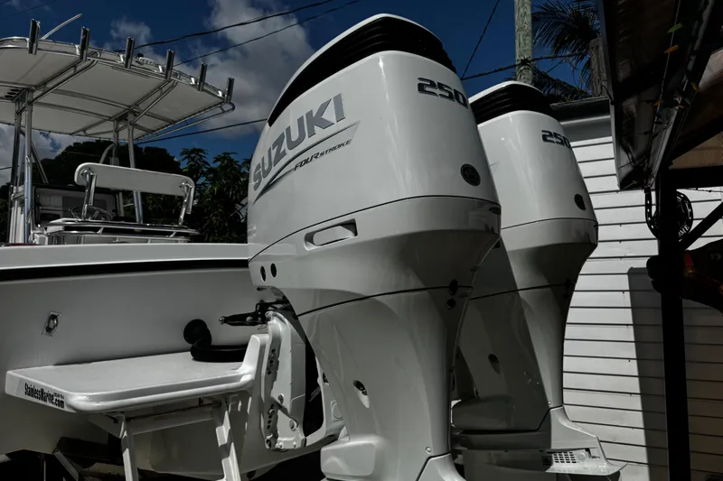  Yacht Photos Pics Twin Suzuki 250 outboard engines on a 2022 Whitewater 28 Open boat.
