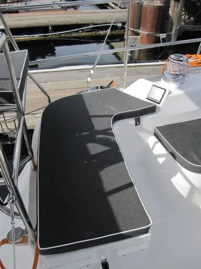 Hurkle Durkle Yacht Photos Pics 2024 Catalina 385 yacht deck with sleek seating and modern design.