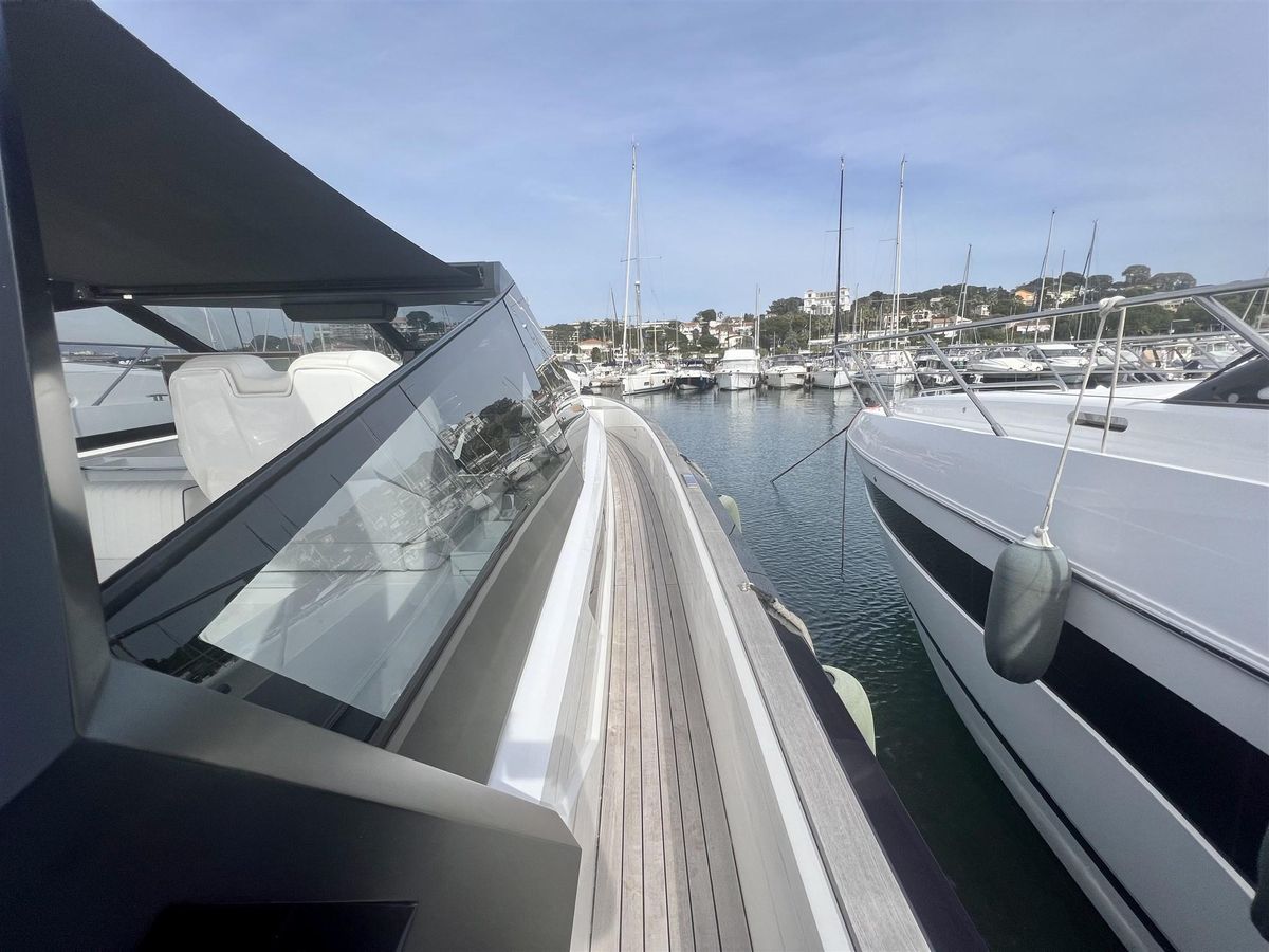 2021 Evo Yachts 58 