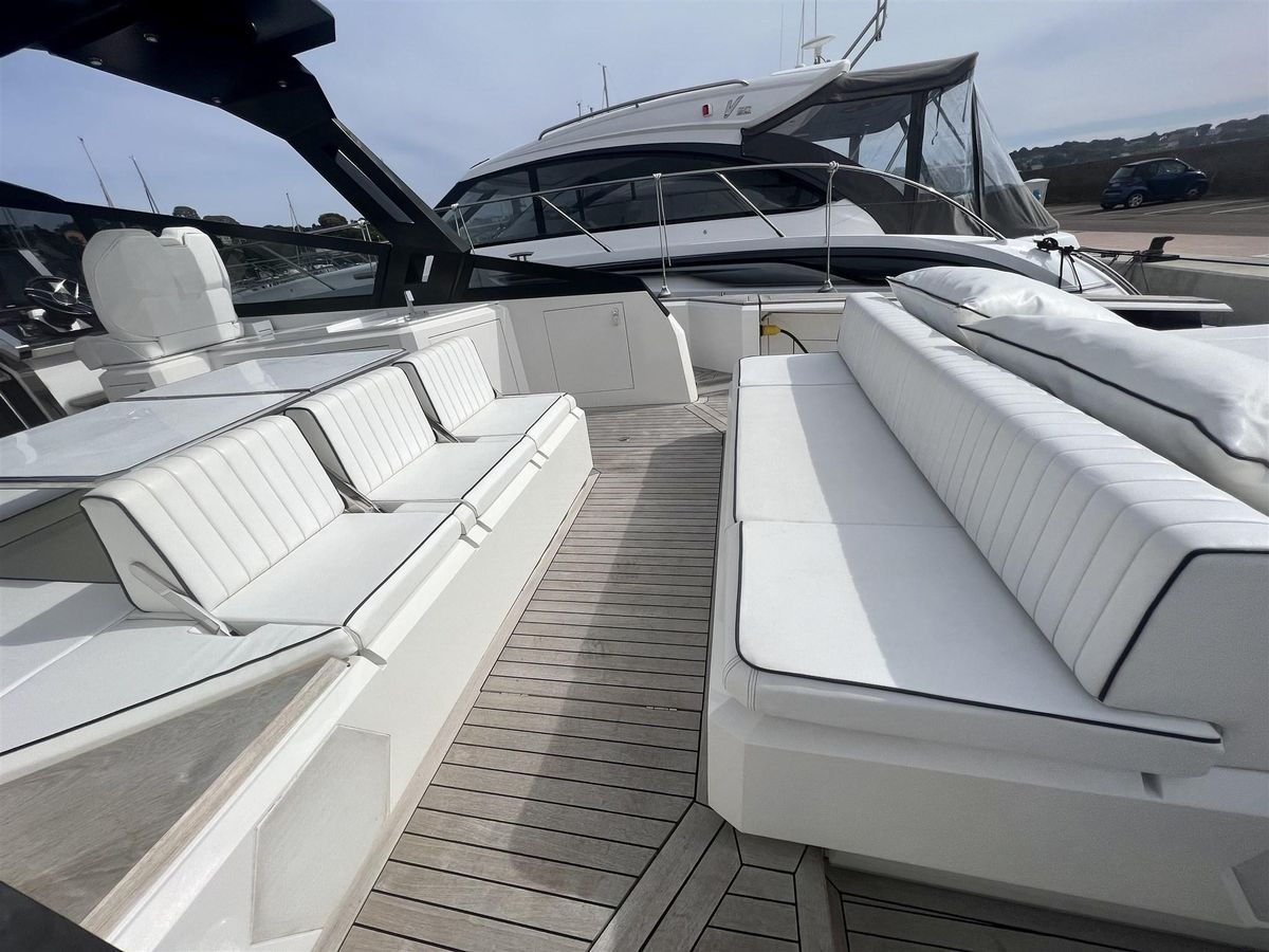 2021 Evo Yachts 58 