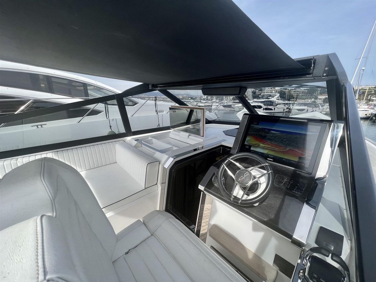 2021 Evo Yachts 58 