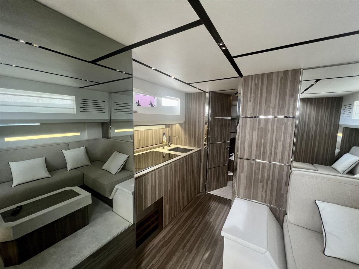 2021 Evo Yachts 58 