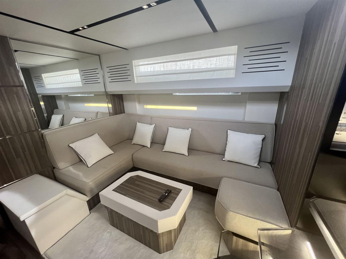 2021 Evo Yachts 58 