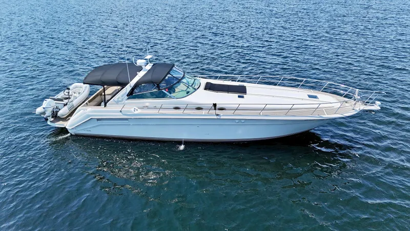Top Gunns Yacht Photos Pics 