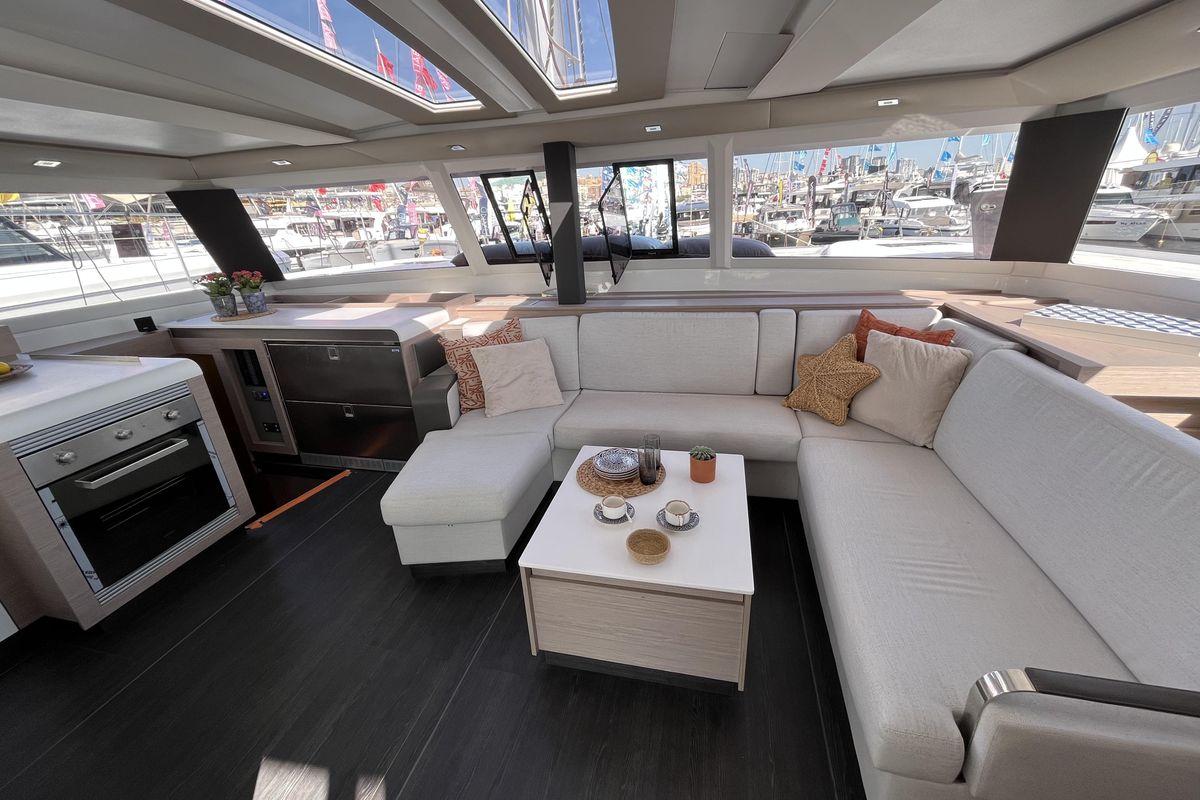 2023 Fountaine Pajot 45 