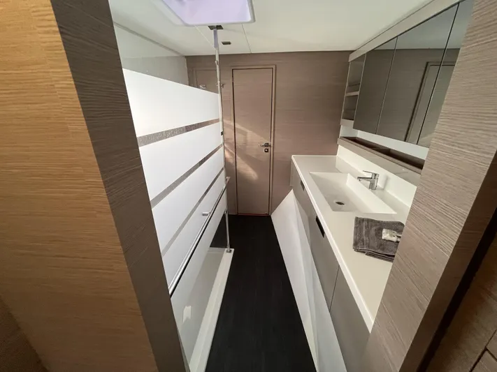  Yacht Photos Pics Fountaine Pajot Tanna 47