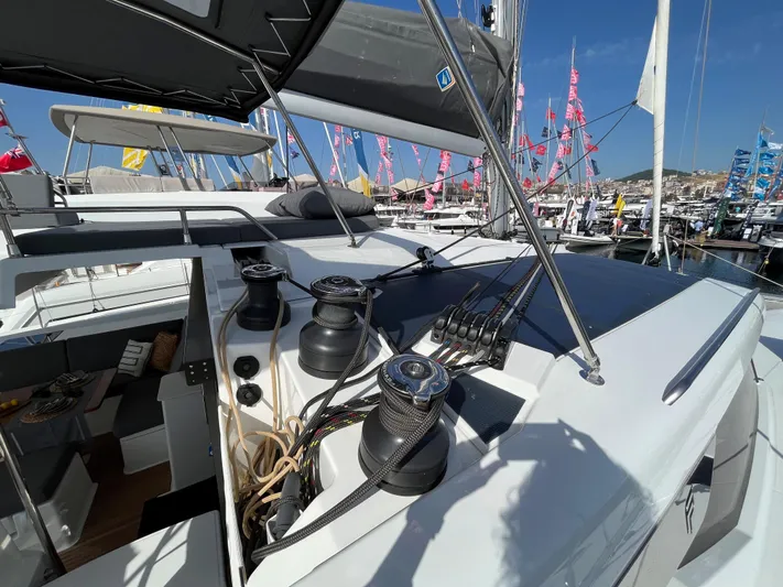  Yacht Photos Pics Fountaine Pajot Tanna 47