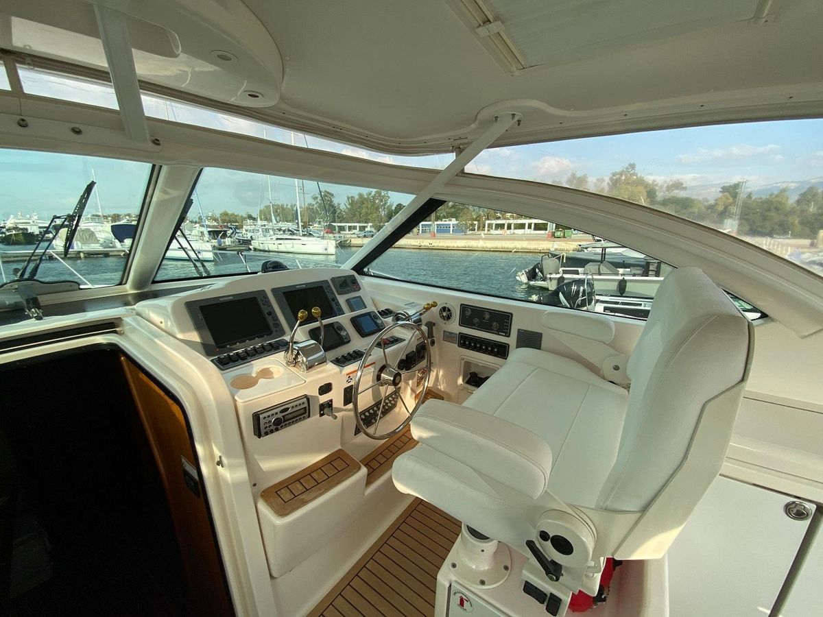 2006 Tiara Yachts 42 