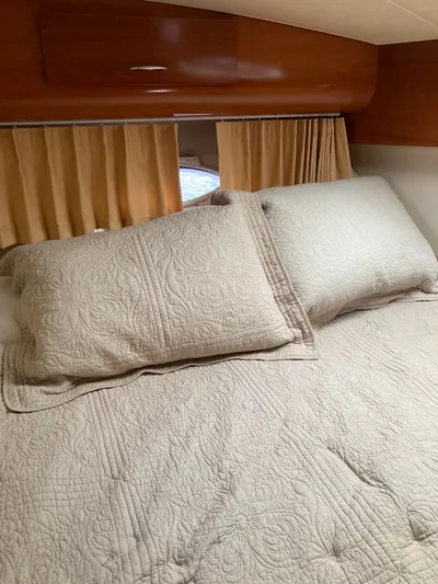 Yankee Girl Yacht Photos Pics 