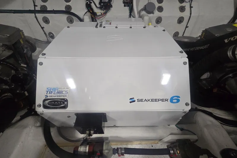  Yacht Photos Pics Seakeeper 6 stabilizer in 2018 Cruisers Yachts 50 Cantius engine room.
