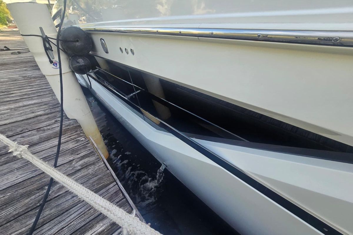 2018 Cruisers Yachts 50 