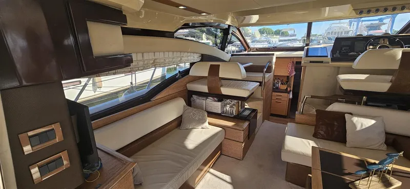  Yacht Photos Pics Azimut 47 Fly