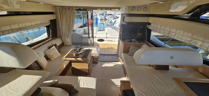  Yacht Photos Pics Azimut 47 Fly