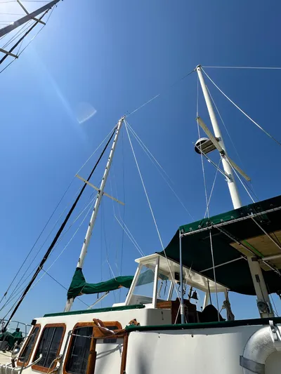 Whiskey River Yacht Photos Pics 