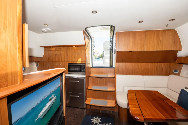 Gioia Yacht Photos Pics 