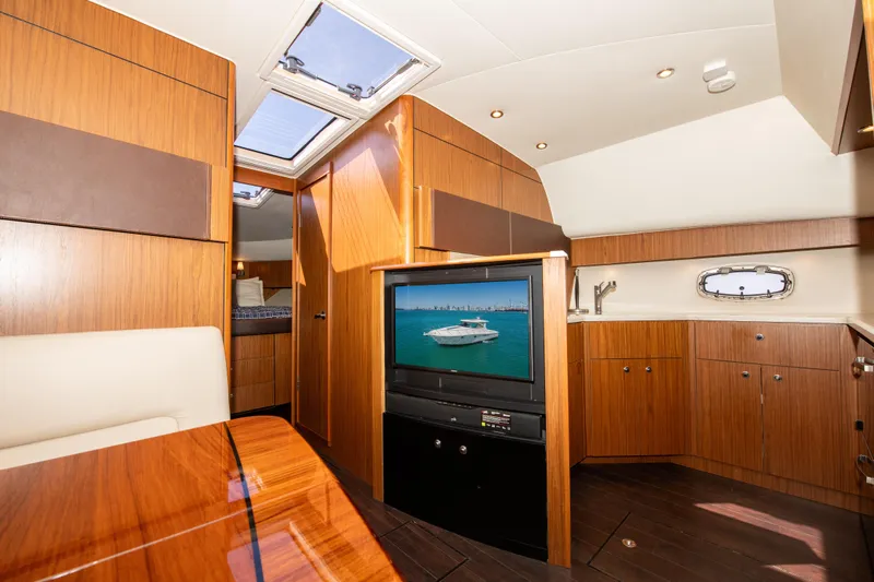 Gioia Yacht Photos Pics 