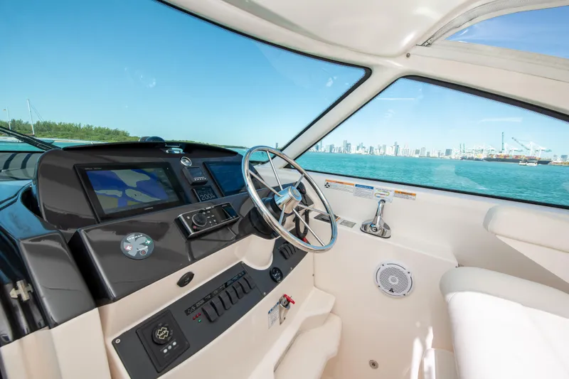 Gioia Yacht Photos Pics 