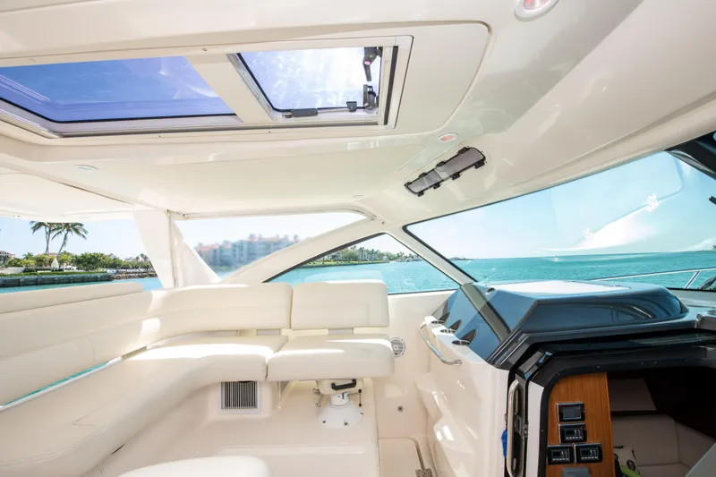 Gioia Yacht Photos Pics 